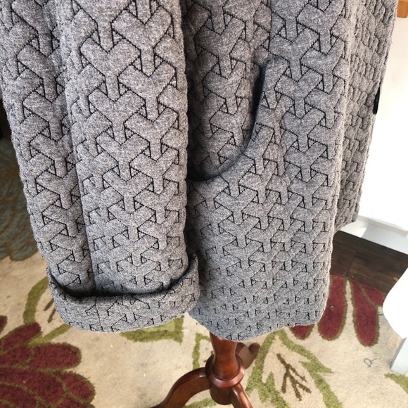 Gallery Charcoal Patterned Knit Hooded Coat - Picture 9 of 12